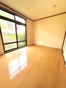 居室 サングリーン