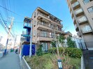 ライフモリ２号館の外観