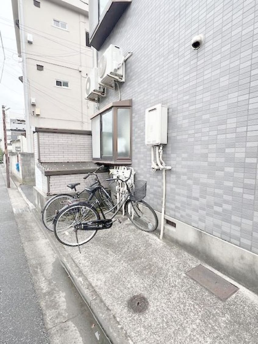 駐輪場 西川口ディアコート照光