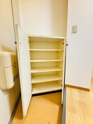 靴箱 第一丸正ビル