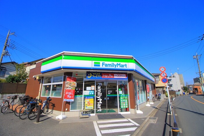 ファミリーマート若木二丁目店(コンビニ)まで199m グラナーデ若木