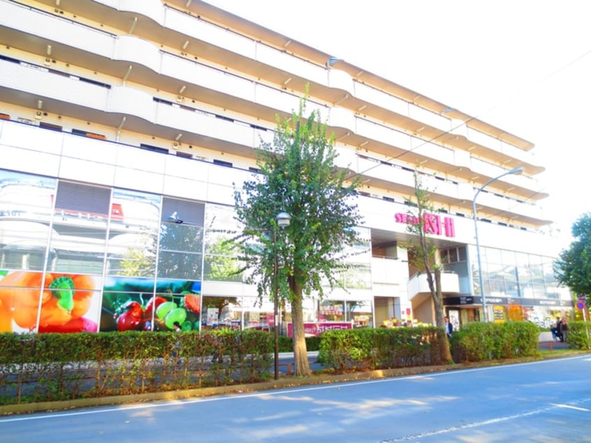 成城石井青葉台店(スーパー)まで240m フレンシア青葉台