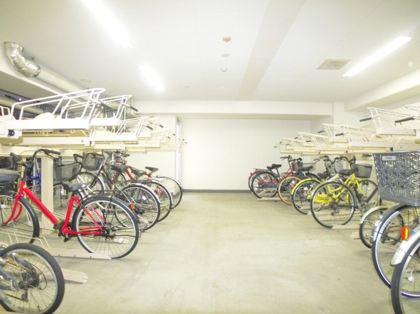 駐輪場 カスタリア三ノ輪