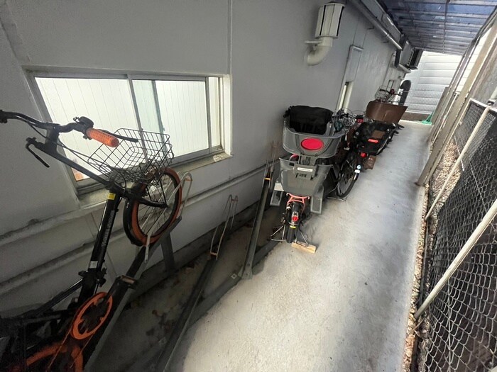 駐輪場 ヴィラロッソカバーロ