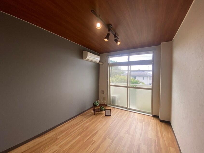 居室 デ・エスポア湘南