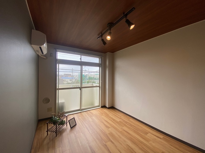 居室 デ・エスポア湘南