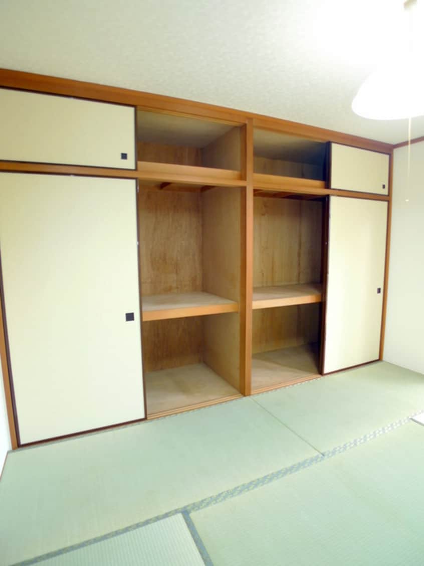 収納 シティハイム殿山