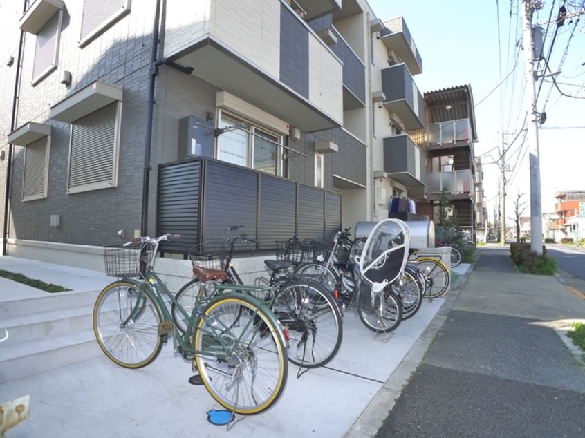 駐輪場 GOLDEN　RINGS　１　２