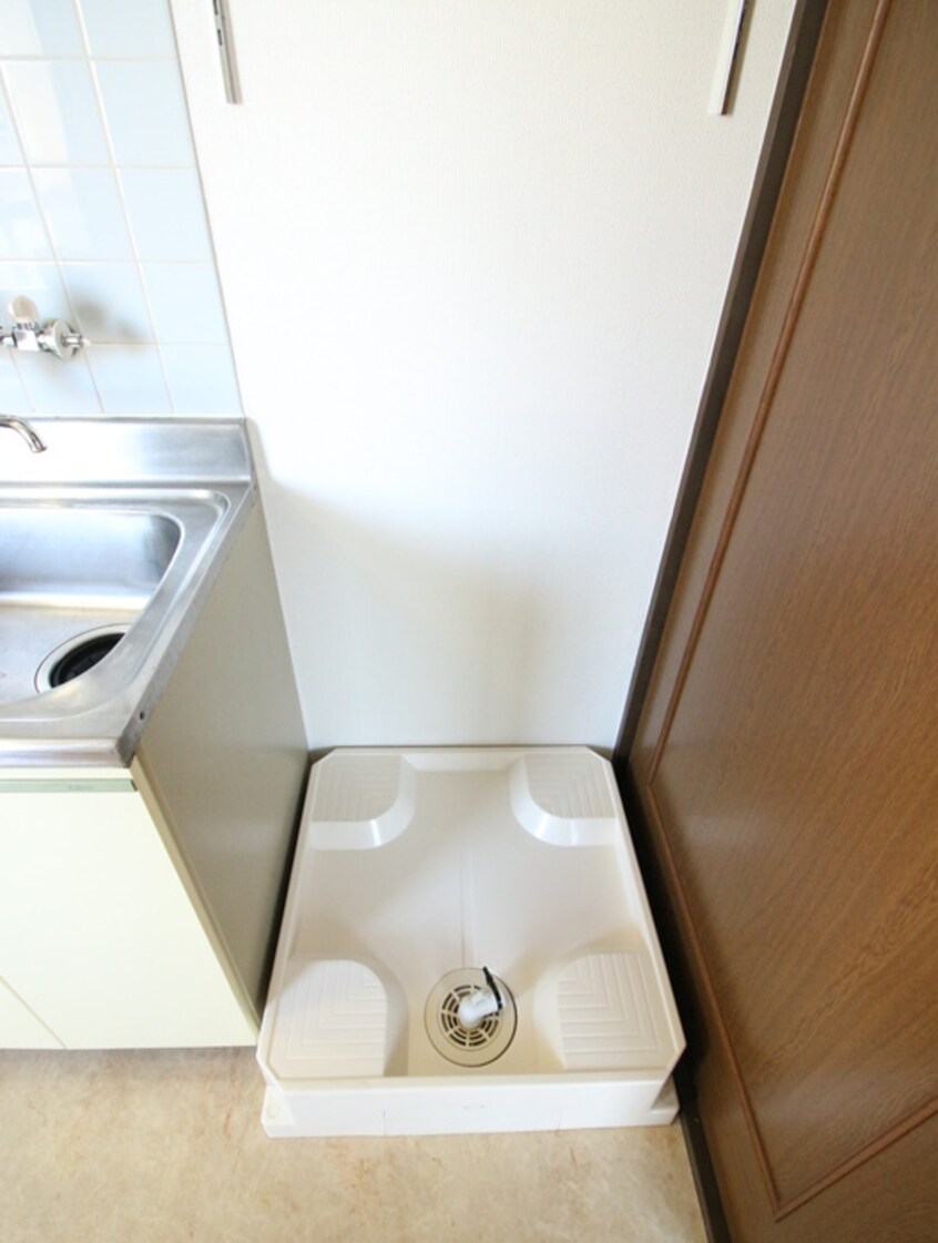 洗濯機置場 ホワイトヒルズ宮崎台(202)