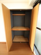 収納 ホワイトヒルズ宮崎台(202)