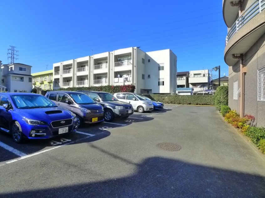 駐車場 ラ・ソレイユさいたま