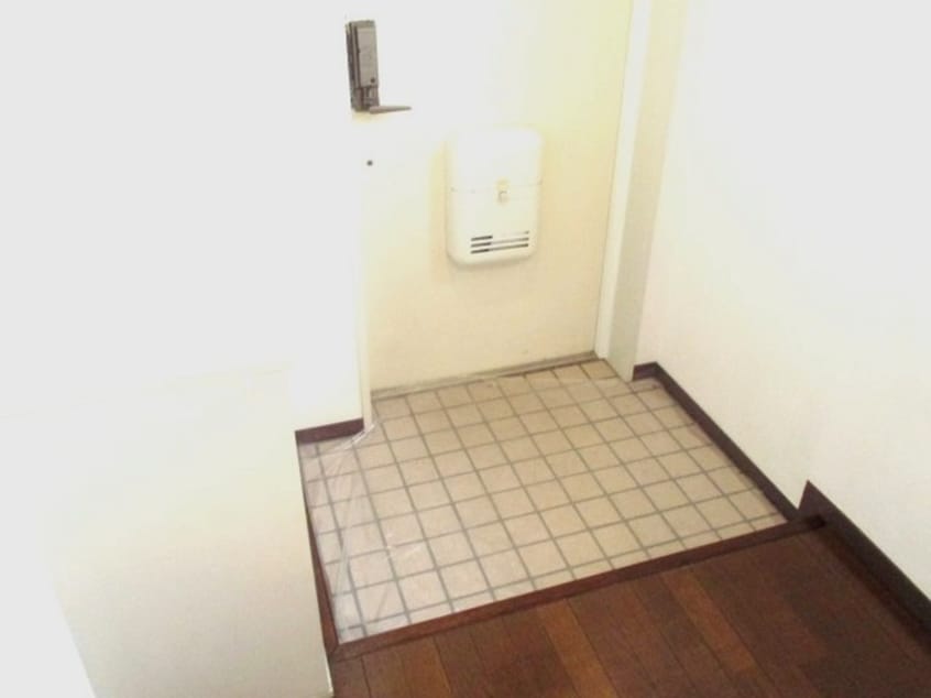 玄関 第５たちばなビル