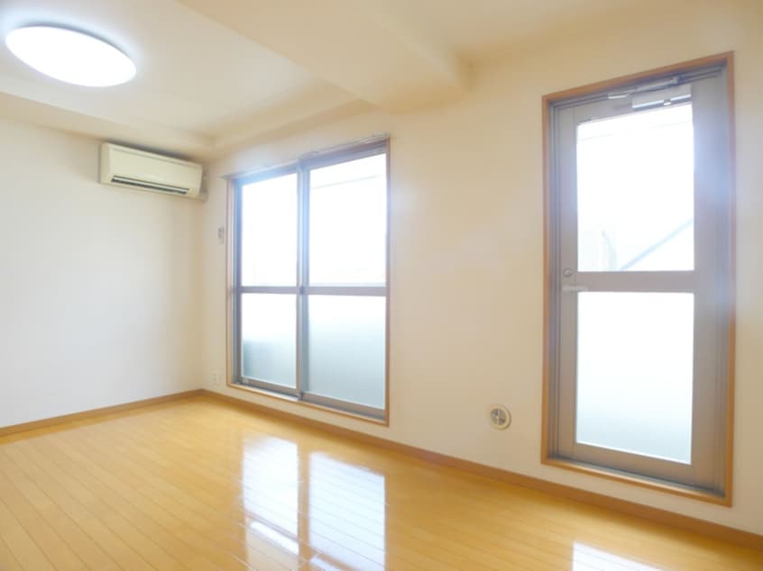 室内からの展望 クレヴァ－ビル北綾瀬