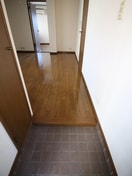 玄関 フォ－レスト横浜