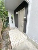 エントランス部分 ステ－トヤマノウチ