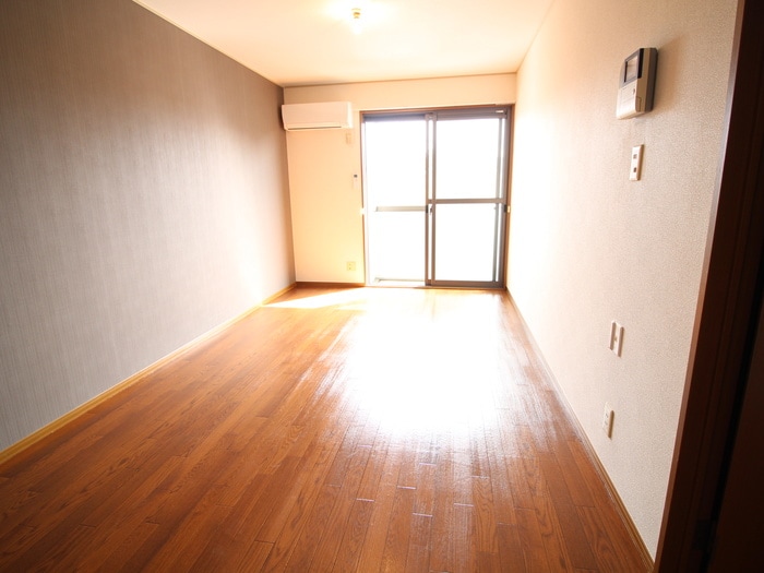 居室 フォンティ－ヌⅡ