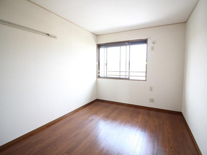 居室 フォンティ－ヌⅡ