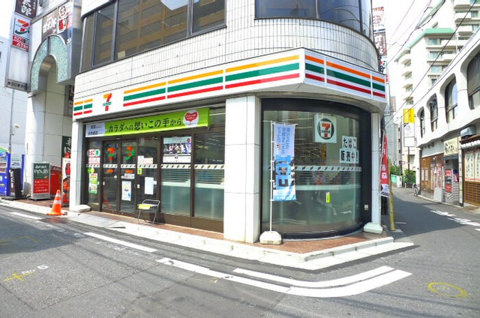 セブンイレブン高田馬場３丁目店(コンビニ)まで65m ドムス・スタイル高田馬場