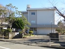 横須賀市立久里浜小学校(小学校)まで837m Ｌｅ　ＬｉｅｎＡ