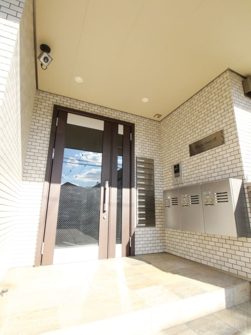 エントランス部分 ブルームコートR　