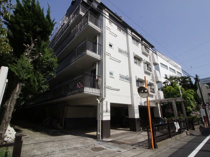 外観写真 ウィスタリア中野