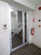 エントランス部分 ウィスタリア中野