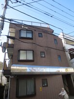 メ－プルハウス