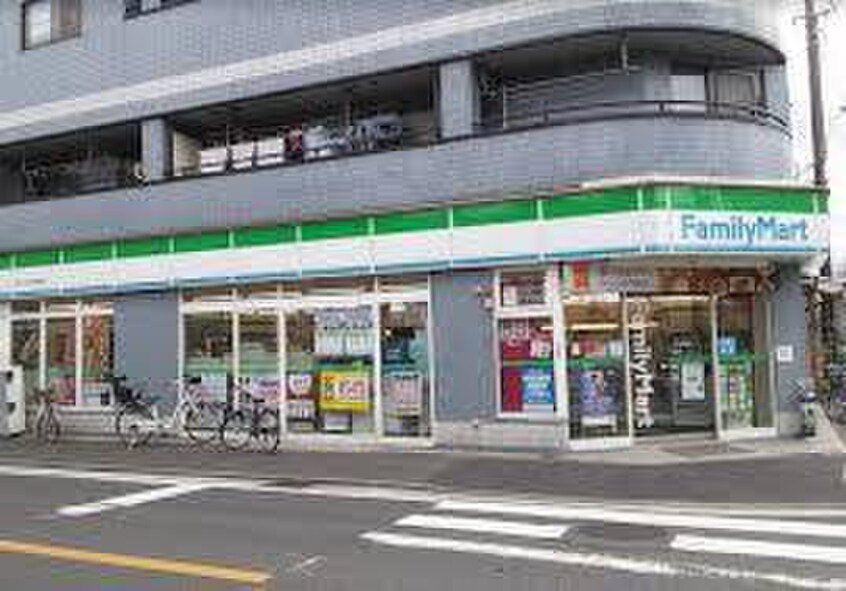 ファミリーマート ますや古市場店(コンビニ)まで223m ニューズフェア