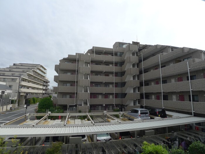 室内からの展望 ホームズ美浜