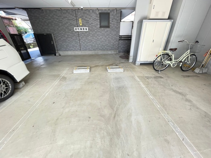 駐車場 メゾン　ド　リュミエ－ル