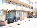 越谷ふれあいクリニック(病院)まで493m メゾン　ド　リュミエ－ル