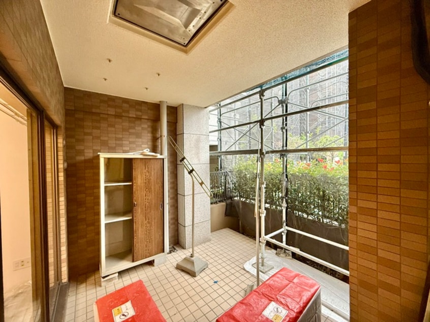 ベランダ・バルコニー ｺｽﾓ与野ｶﾞ-ﾃﾞﾝｼﾃｨ参番館(102)