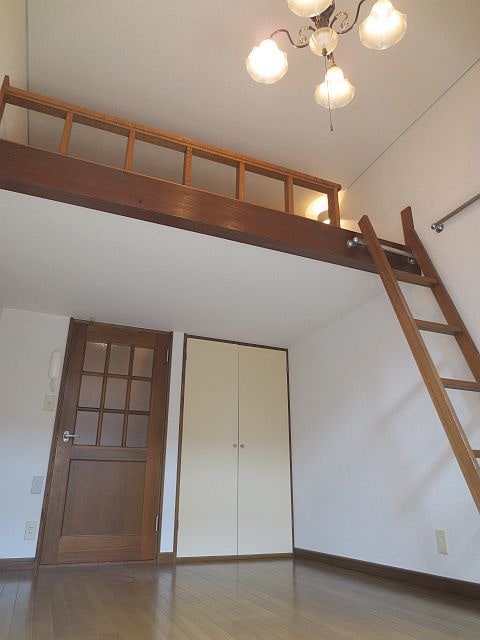 居室 サンハイム