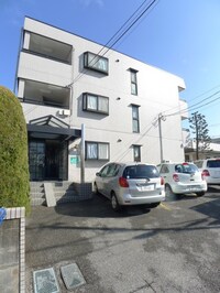 メゾンユモレスク