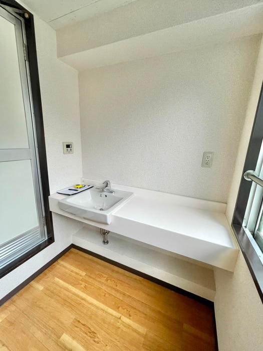 キッチン クロノス要町