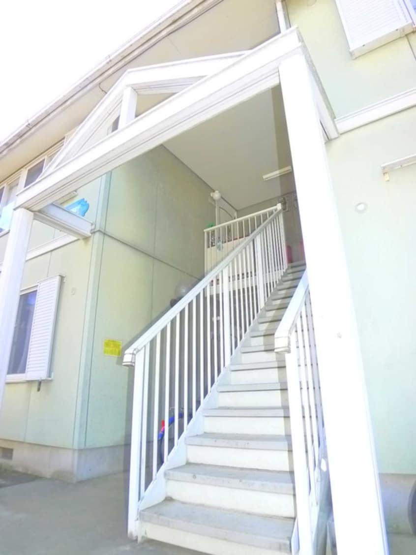 エントランス部分 ヴィラ北松Ｆ