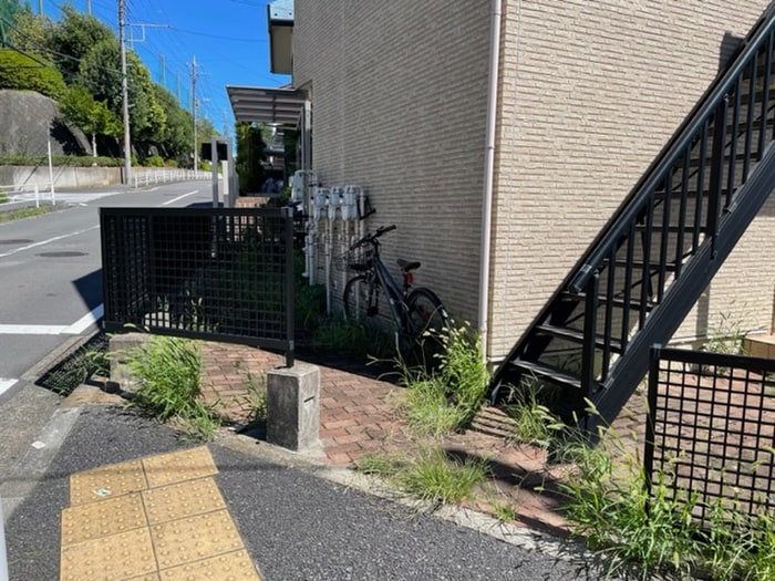 エントランス部分 リトルホワイトハウス