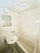 バス／シャワールーム等 リュ・プラタン