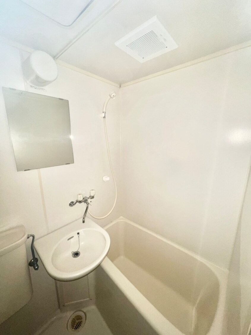 バス／シャワールーム等 リュ・プラタン
