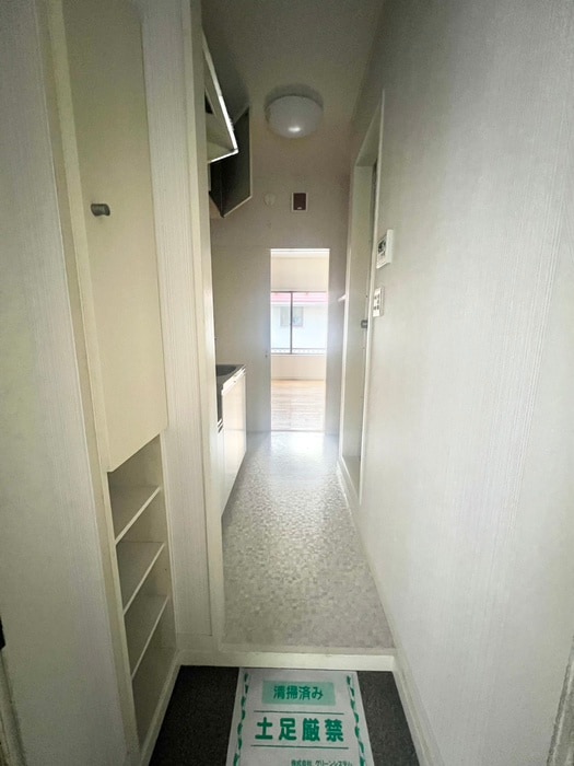 玄関 リュ・プラタン