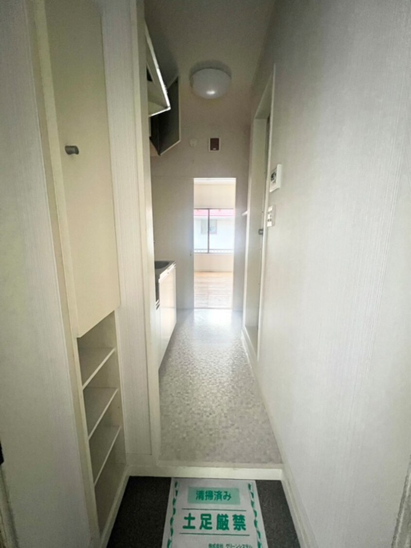 玄関 リュ・プラタン