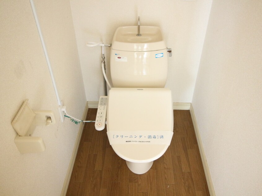 トイレ ホワイトペルテＣ