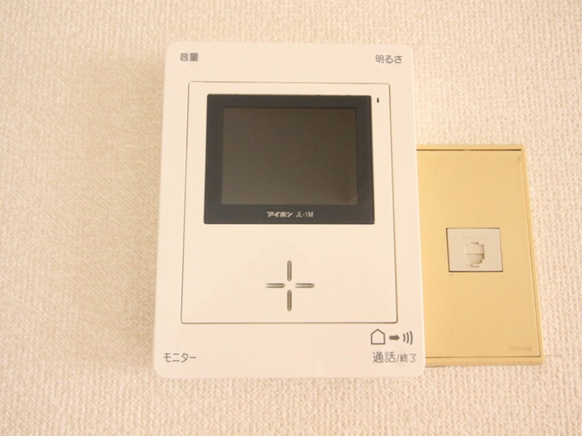居室 ホワイトペルテＣ