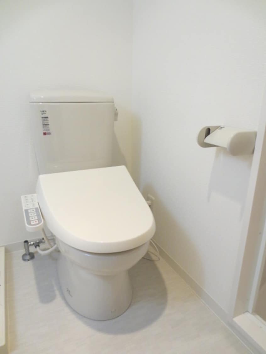 トイレ GENOVIA西新井大師green veil805