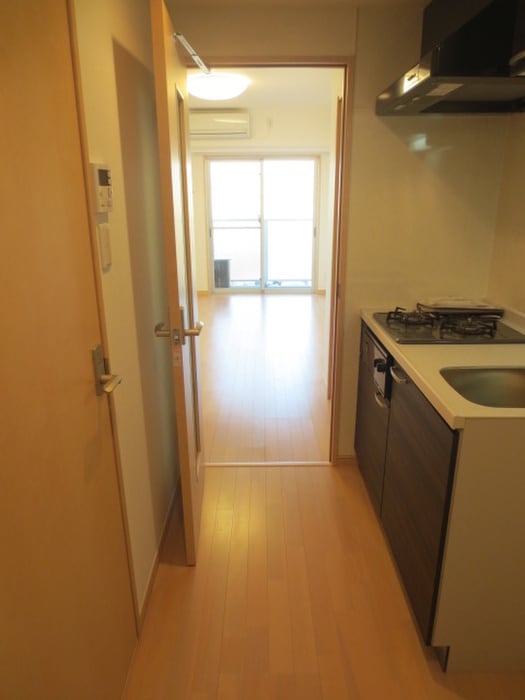 廊下 GENOVIA西新井大師green veil805