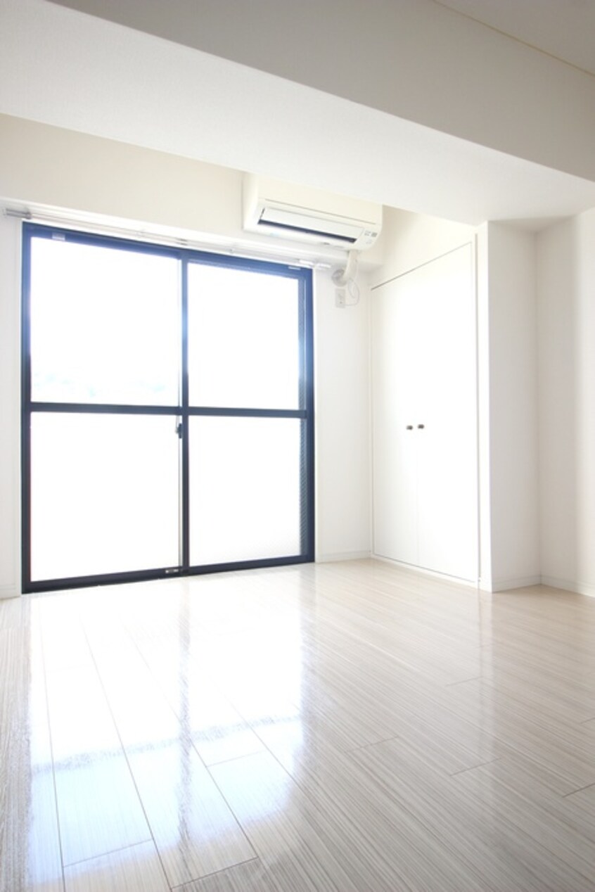 居室 メイプルエイト