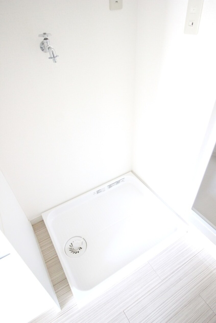 洗濯機置場 メイプルエイト