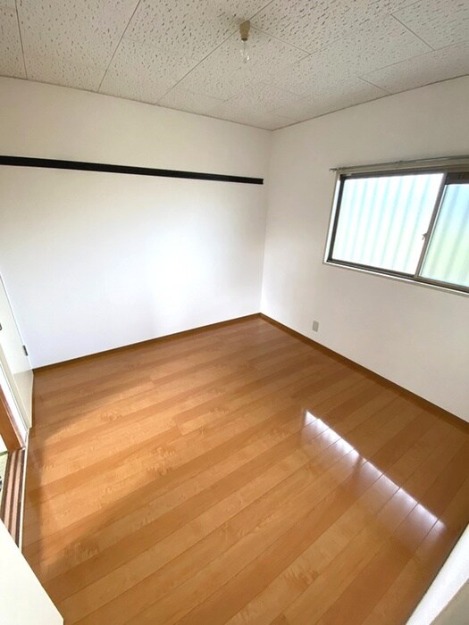 居室 文命ハイツ