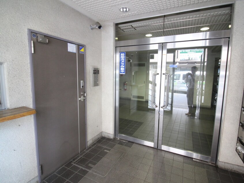 エントランス部分 ウインベル･ソロ川崎第１３(501)