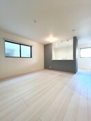 居室 鶴馬戸建3丁目3号